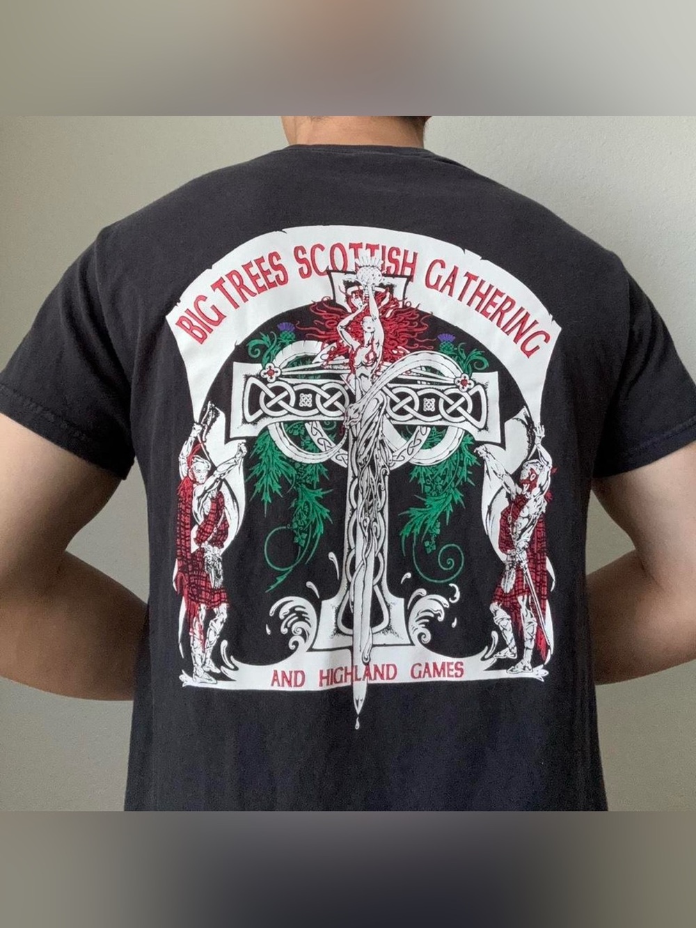 Vintage 2000s Highland Scottish Games Graphics Black Tee Shirt